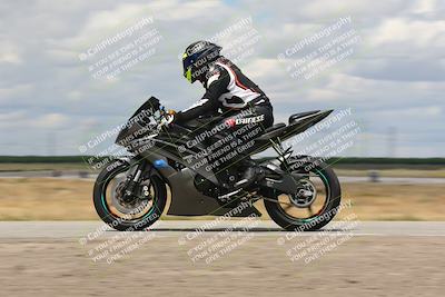 media/Apr-26-2024-TrackDaz (Fri) [[c4b677d280]]/C Group/140pm (Wheelie Bump)/